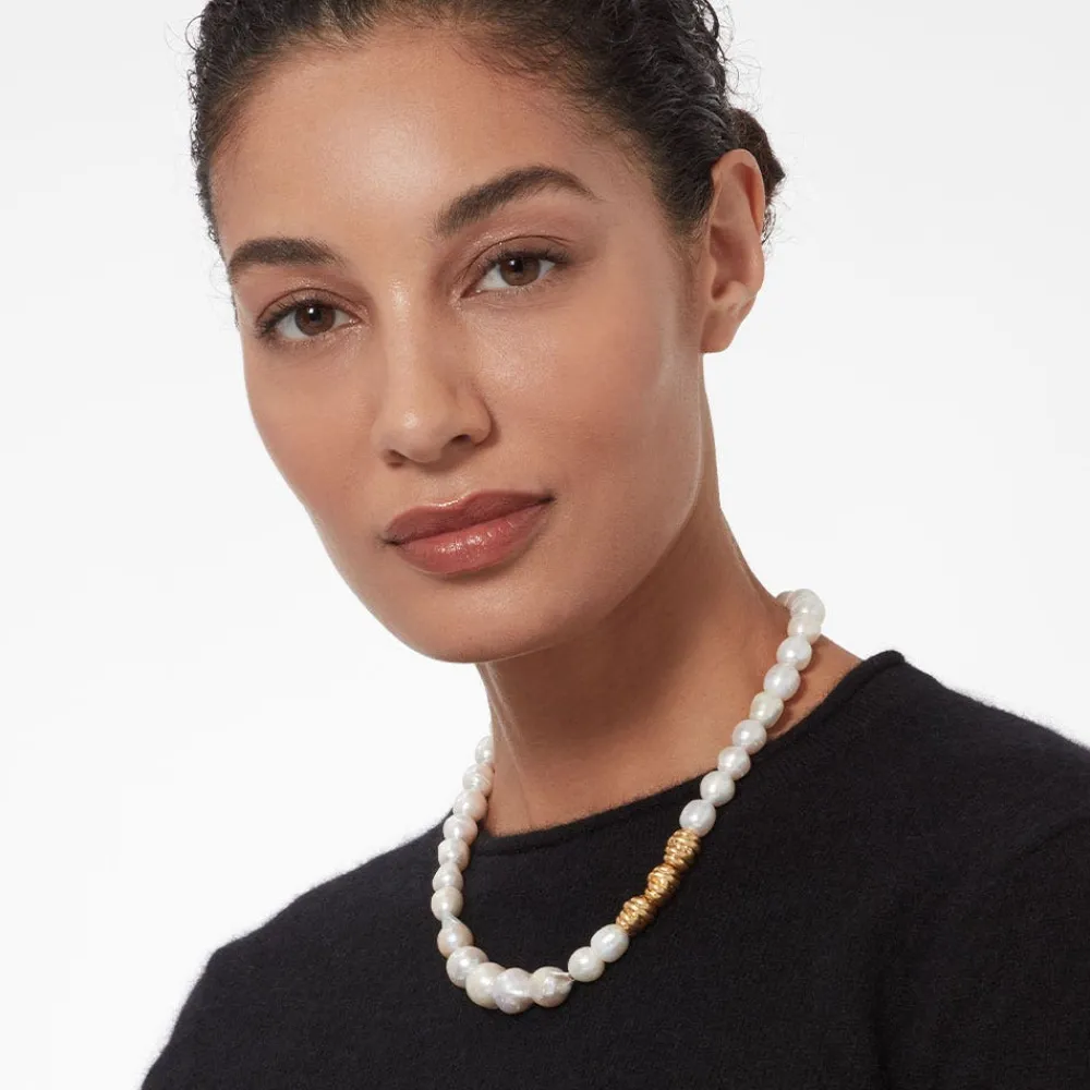 Clearance The Met Store Cypriot Twist Pearl Necklace and Drop Earrings Set