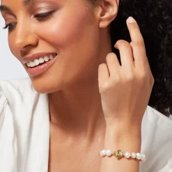 Best The Met Store French Amor Bracelet